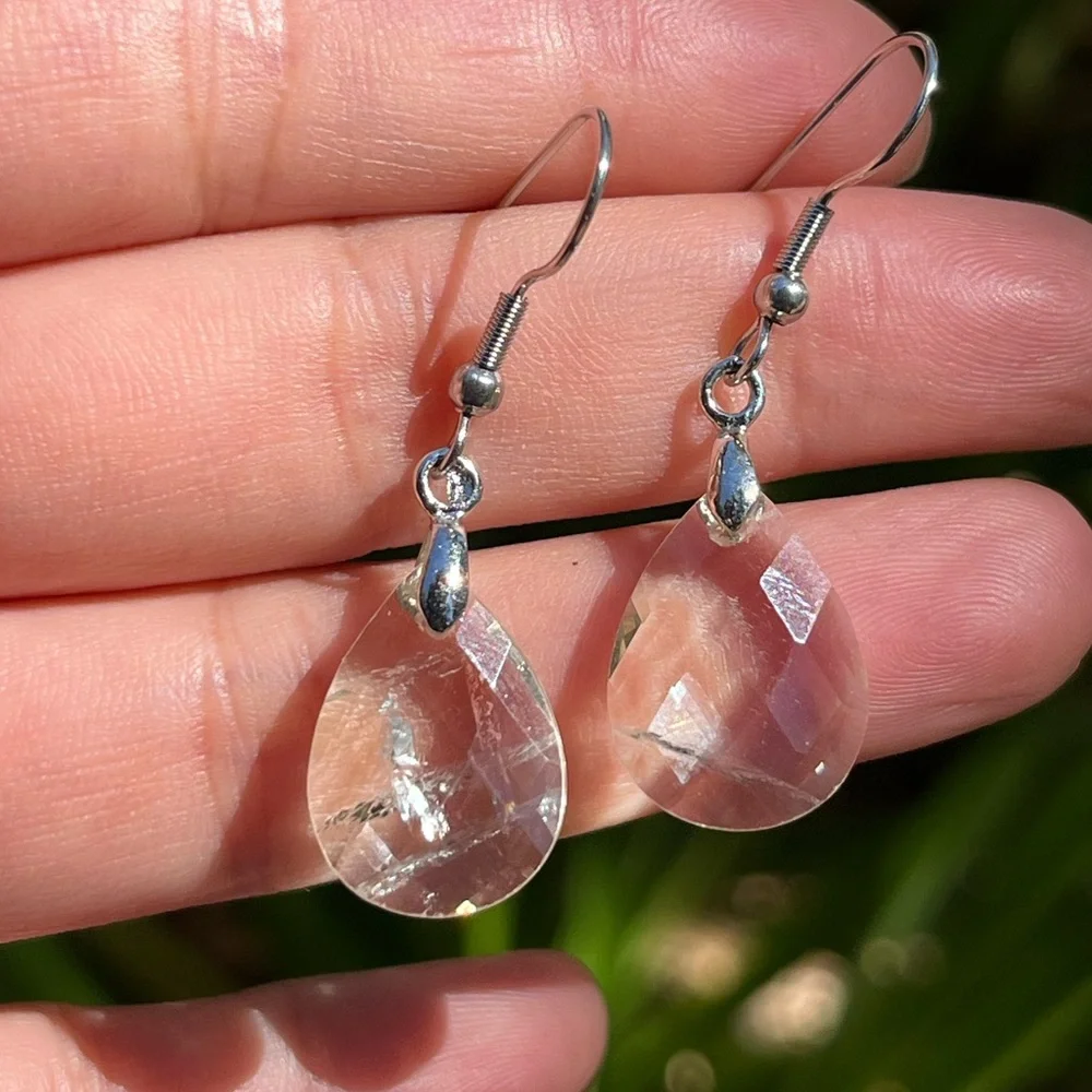 Stainless‎ steel faceted lemon quartz earrings